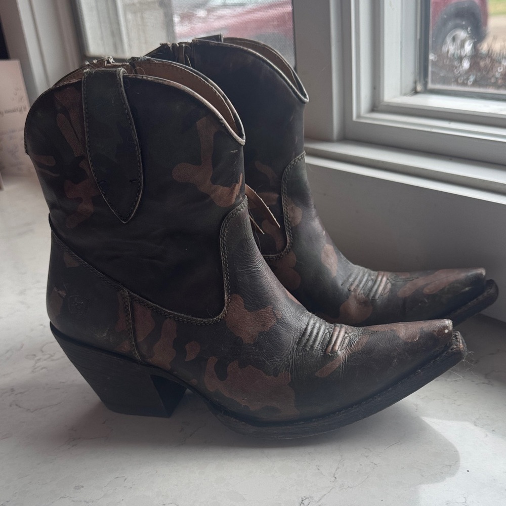 Ariat Camouflage Leather Boots